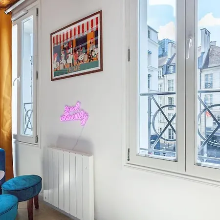 At Place Bastille Near Metro And Maris Modern Comfort In The Heart Of Parisian History