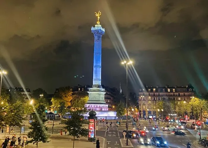 At Place Bastille Near Metro And Maris Modern Comfort In The Heart Of Parisian History Parigi